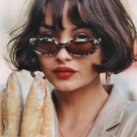 Charlotte Russe Tortoise Shell Sunglasses - Picture 2 of 9